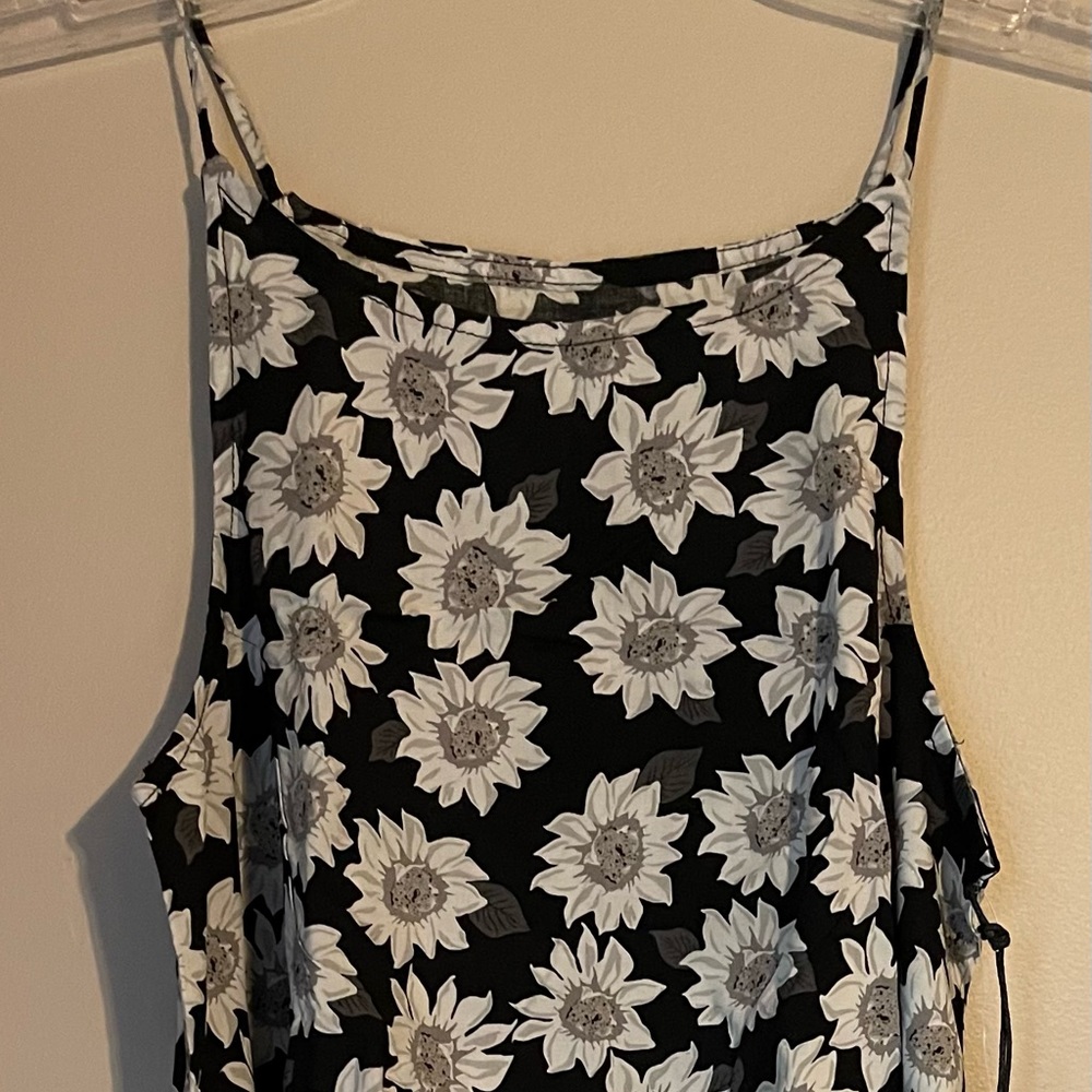 Vans Marie Dress size small, new with tags